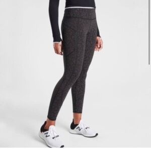 Athleta Rainier High Rise Reflective Print Legging in Blck Leopard Print S